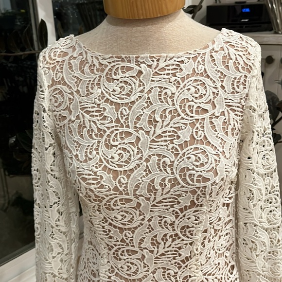 VGUC The Jetset Diaries Samba dress white lace long sleeve fit &flare scoop back - Picture 6 of 12